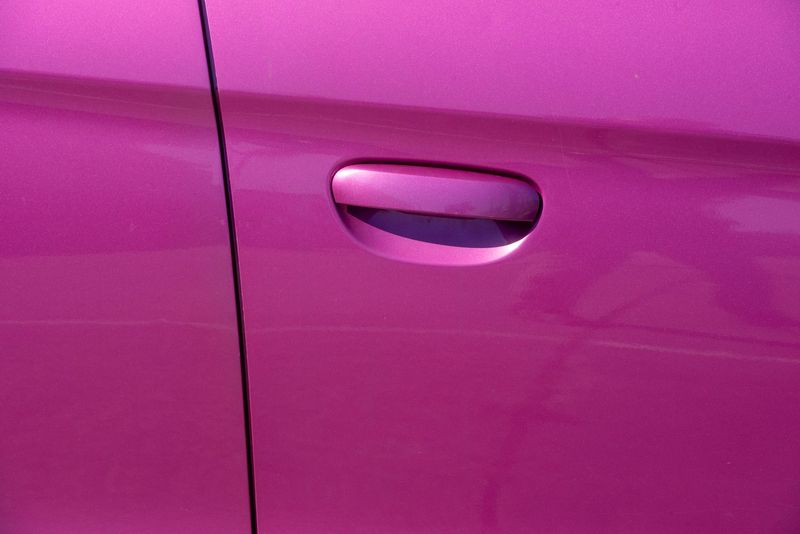 Glossy vehicle showing the finished ceramic coating protection
